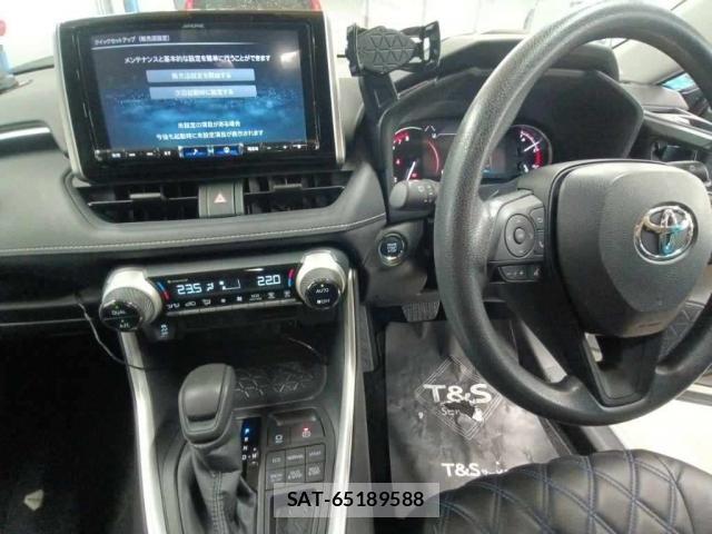 Toyota RAV4 2023-08 8731085-2