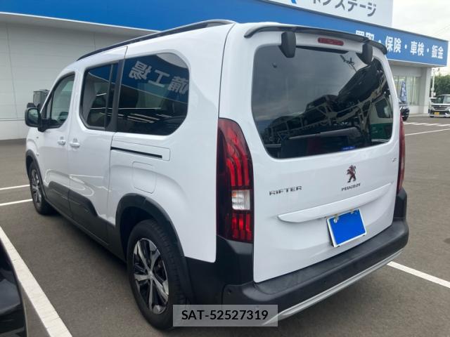 Peugeot Rifter 2024-06 8726967-12