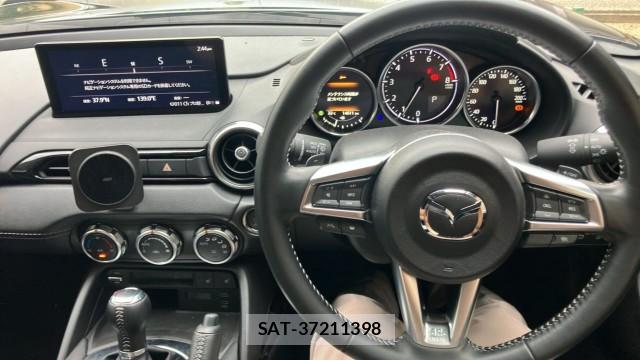Mazda ROADSTER 2024-08 8729534-15