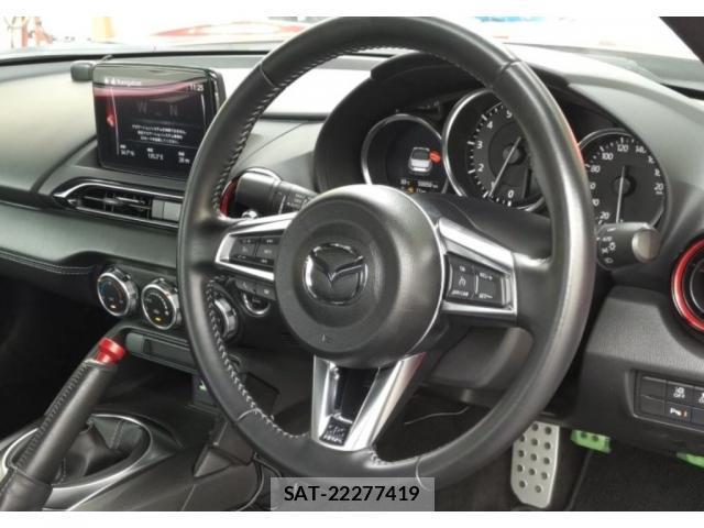 Mazda ROADSTER 2022-08 8729177-2