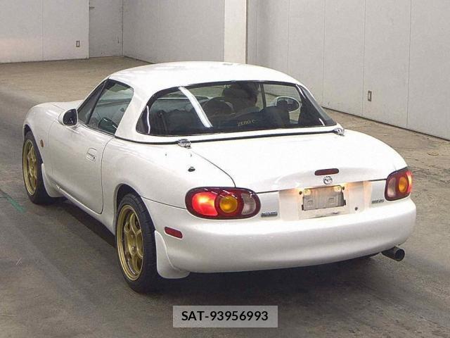 Mazda ROADSTER 1999-07 8730133-1