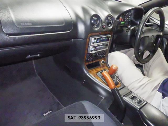 Mazda ROADSTER 1999-07 8730133-2