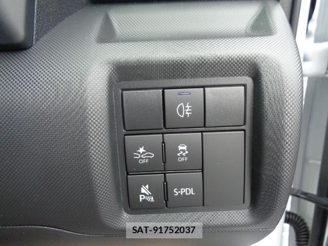 Daihatsu ROCKY 2026-08 8727168-8
