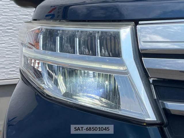 Toyota ROOMY 2018-05 8727118-8
