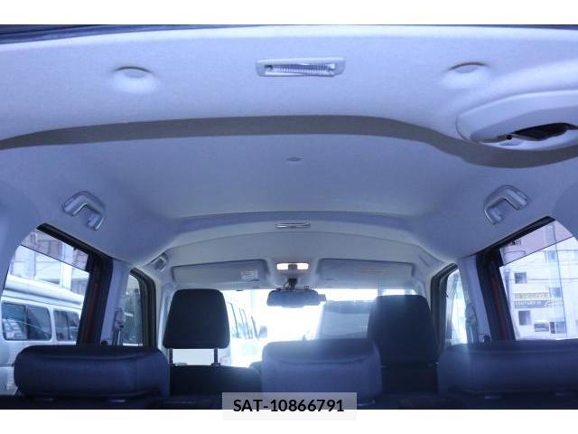 Toyota ROOMY 2017-09 8730607-16