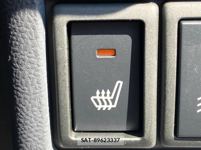 Nissan ROOX 2010-05 8726783-5