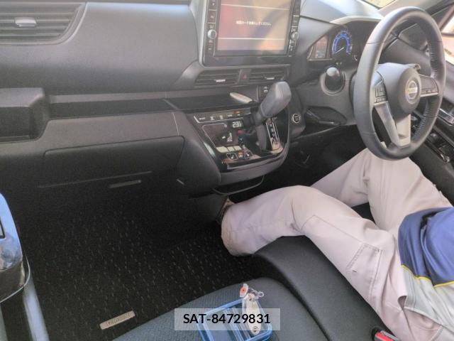 Nissan ROOX 2022-07 8726883-2