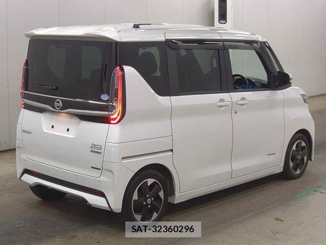 Nissan ROOX 2021-07 8726886-5