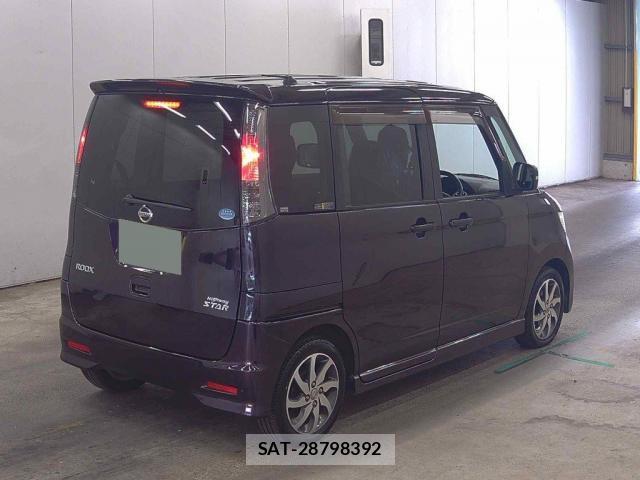 Nissan ROOX 2012-07 8726897-5
