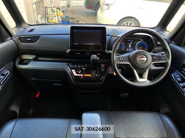Nissan ROOX 2023-10 8727017-1