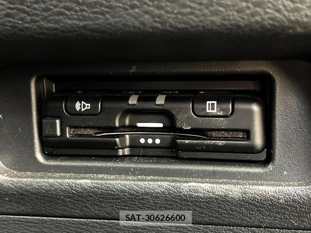 Nissan ROOX 2023-10 8727017-7