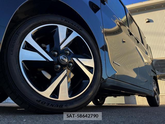 Nissan ROOX 2020-10 8727078-12