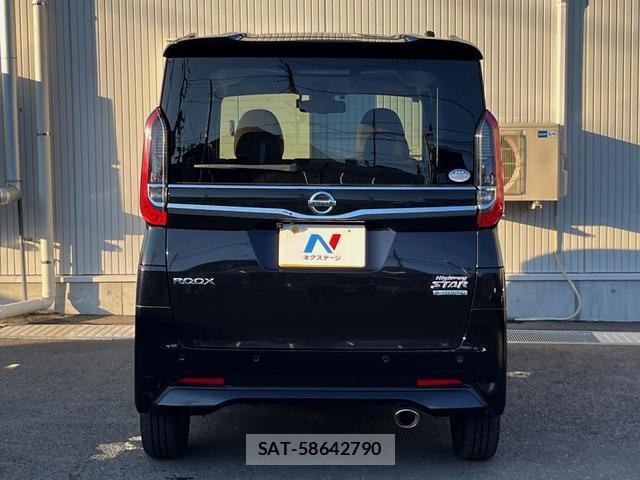 Nissan ROOX 2020-10 8727078-14