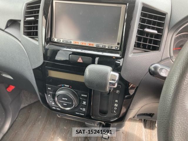 Nissan ROOX 2010-05 8727501-17