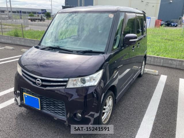 Nissan ROOX 2010-05 8727501-2