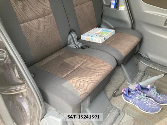 Nissan ROOX 2010-05 8727501-9