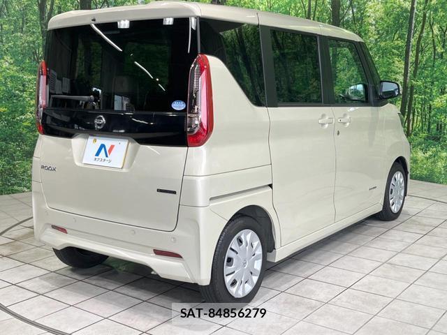 Nissan ROOX 2021-09 8727733-17