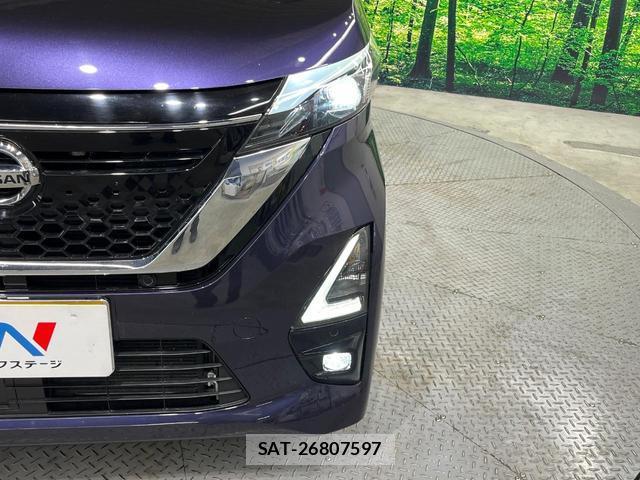 Nissan ROOX 2022-10 8727802-11