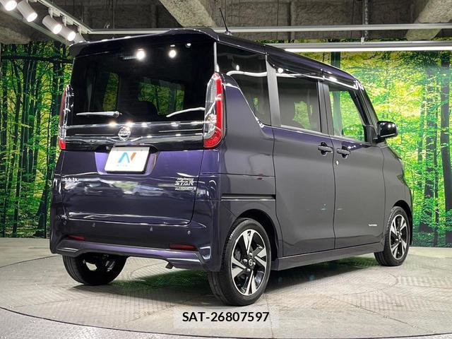 Nissan ROOX 2022-10 8727802-16
