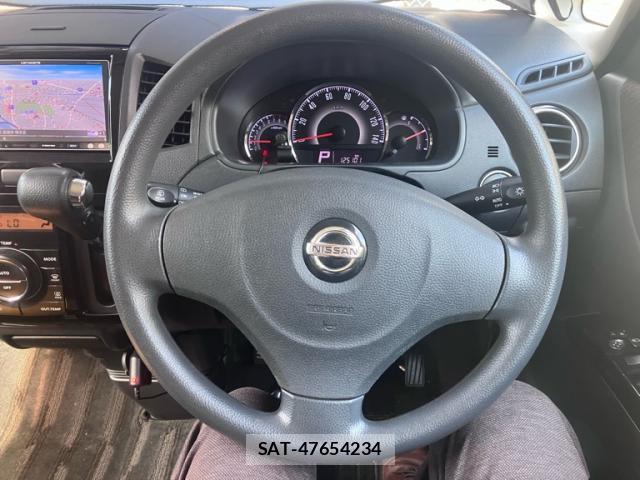 Nissan ROOX 2011-01 8727933-11