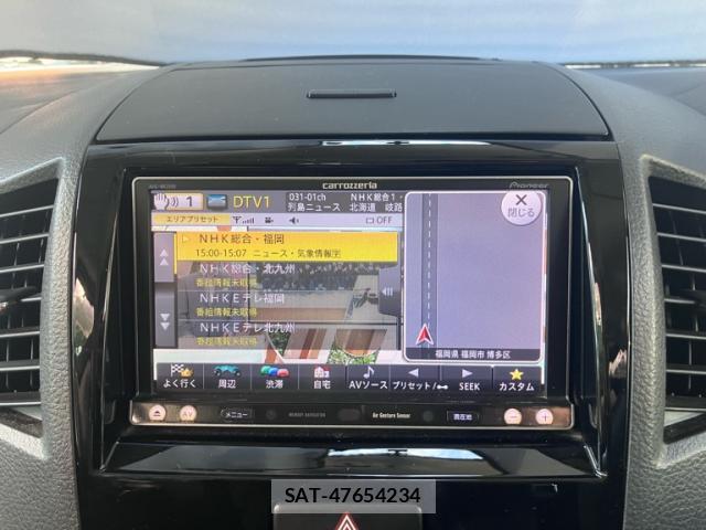 Nissan ROOX 2011-01 8727933-16