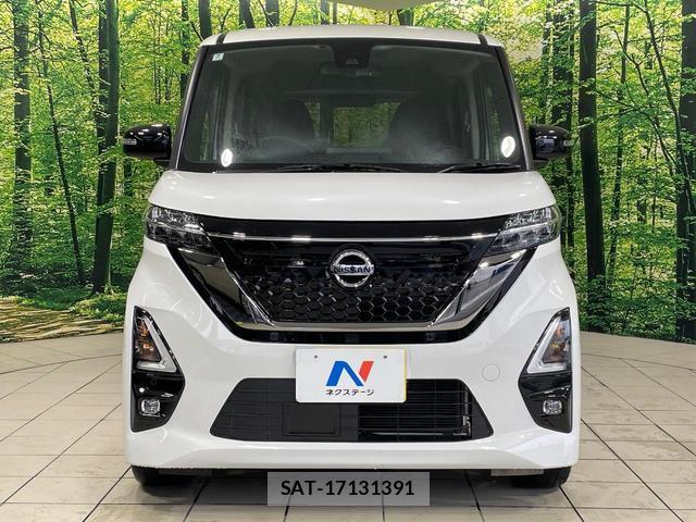 Nissan ROOX 2022-07 8727989-13