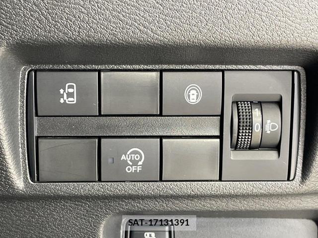Nissan ROOX 2022-07 8727989-5