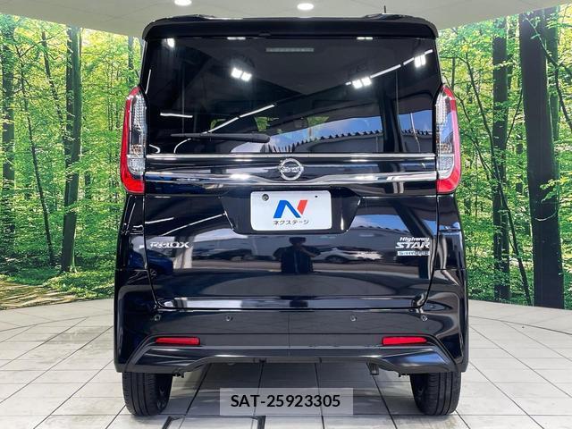 Nissan ROOX 2023-08 8727995-14