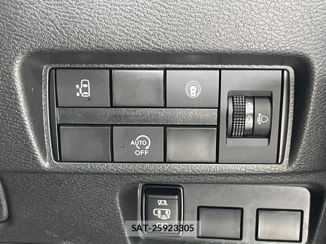 Nissan ROOX 2023-08 8727995-2