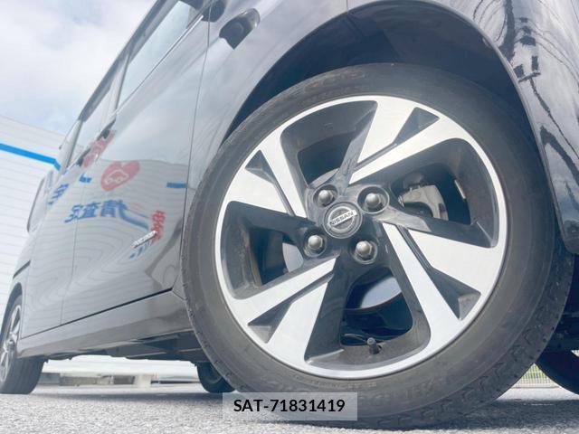 Nissan ROOX 2021-10 8728436-13