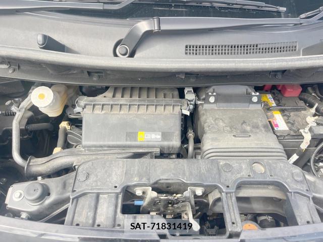 Nissan ROOX 2021-10 8728436-18