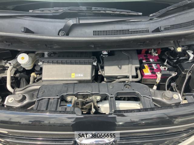 Nissan ROOX 2022-03 8728467-7