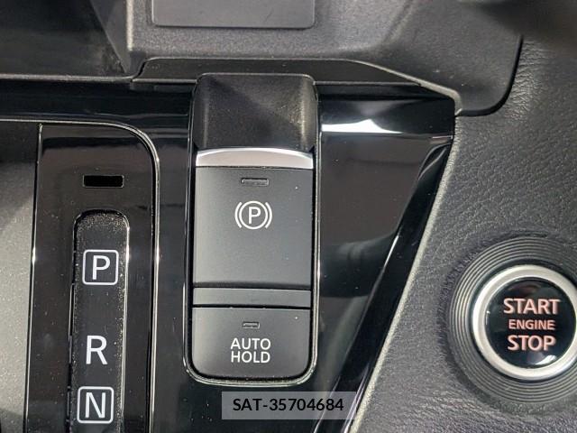 Nissan ROOX 2021-08 8728928-9