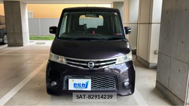 Nissan ROOX 2011-06 8729601-9