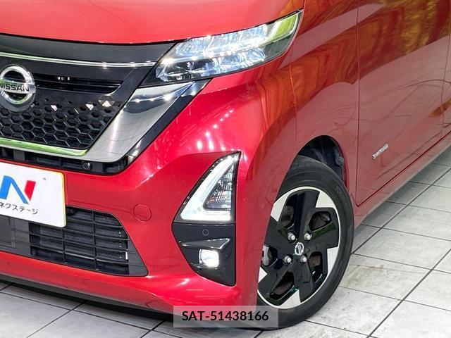 Nissan ROOX 2022-02 8730033-11
