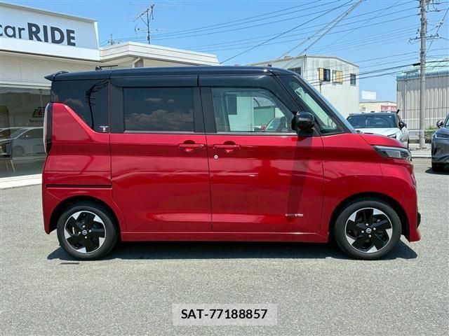 Nissan ROOX 2020-10 8730317-2