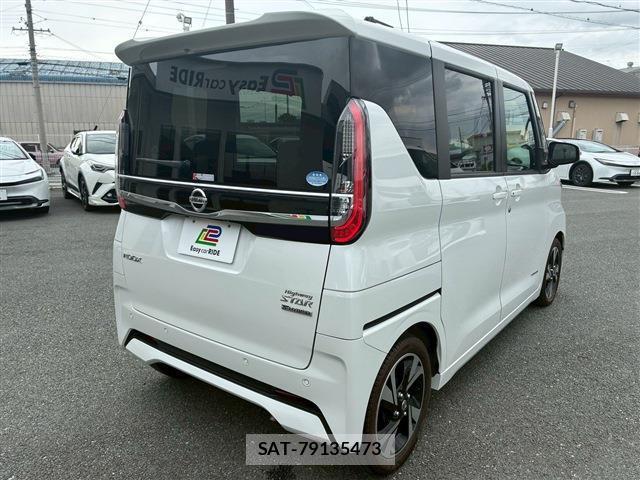 Nissan ROOX 2021-09 8730319-10