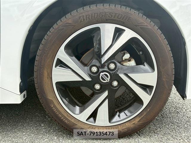Nissan ROOX 2021-09 8730319-16