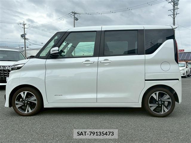 Nissan ROOX 2021-09 8730319-6