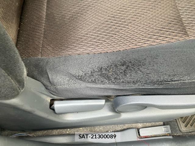 Nissan ROOX 2009-11 8730941-5