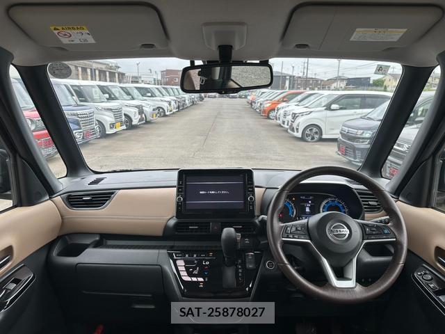Nissan ROOX 2021-04 8731228-1