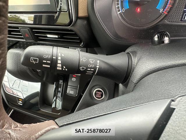 Nissan ROOX 2021-04 8731228-13