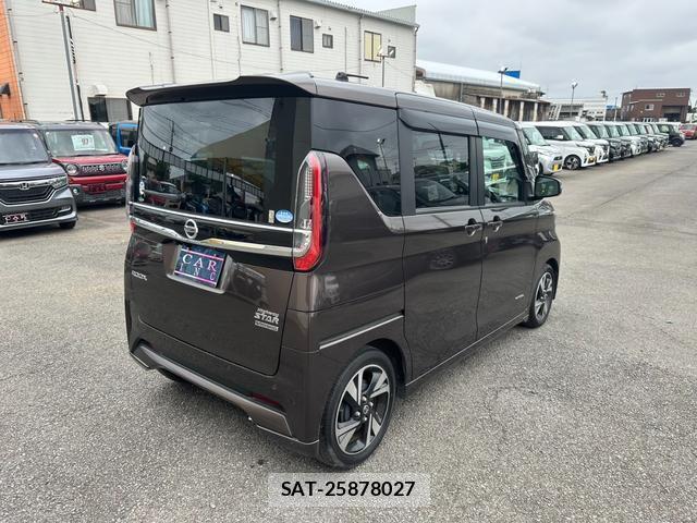 Nissan ROOX 2021-04 8731228-6