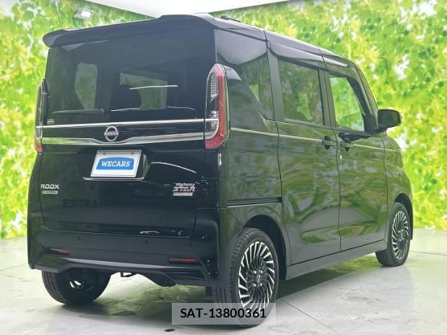 Nissan ROOX 2024-08 8731315-2