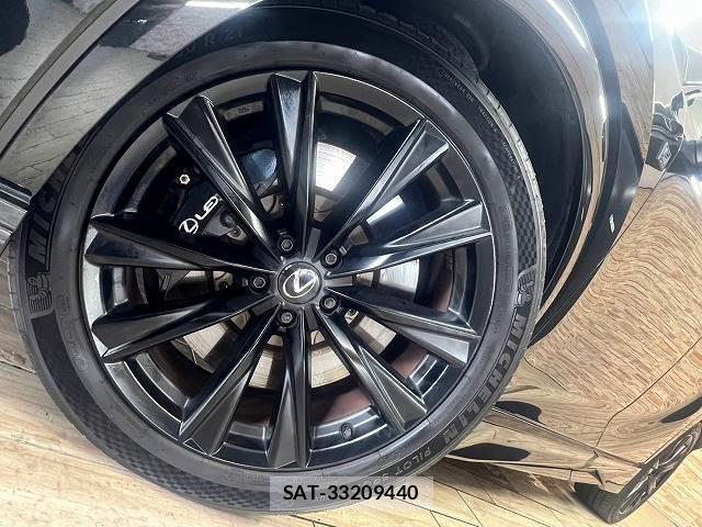 Lexus RX 2023-06 8726588-18