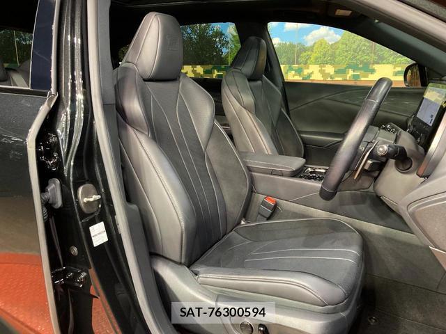 Lexus RX 2023-04 8728064-8