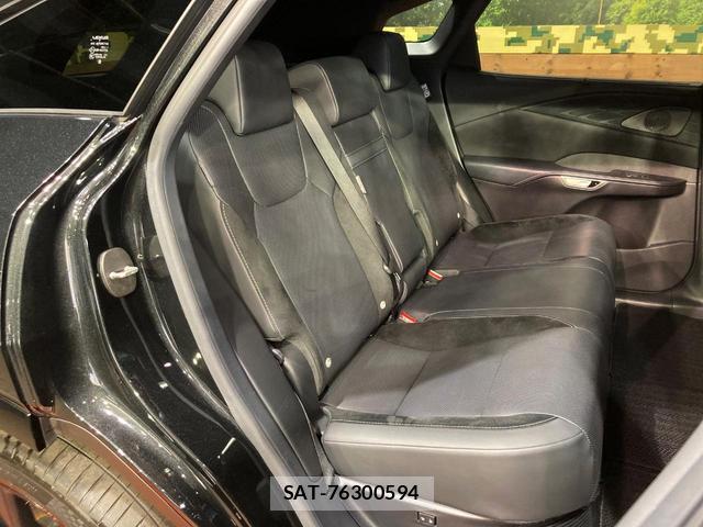 Lexus RX 2023-04 8728064-9