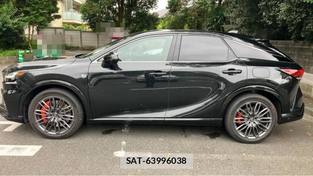 Lexus RX 2023-12 8729550-10