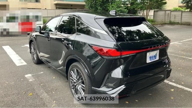 Lexus RX 2023-12 8729550-13