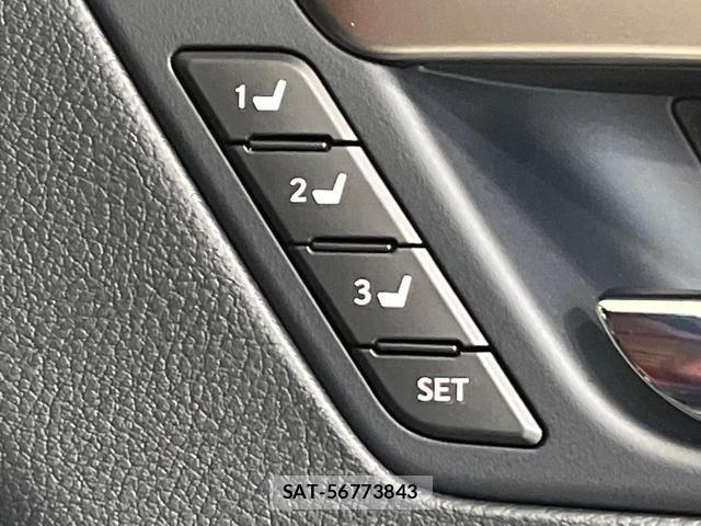 Lexus RX 2016-08 8730082-5
